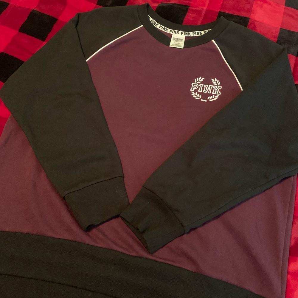 VS pink sweatshirt